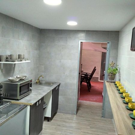 Guesthouse Central Alicante Exterior photo